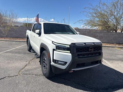 2025 Nissan Frontier PRO-X