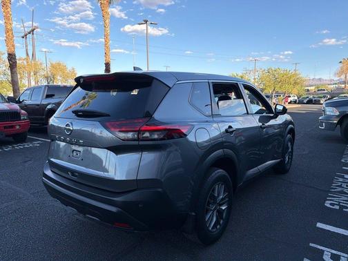 Gun Metallic 2021 Nissan Rogue S
