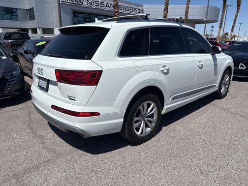 2017 Audi Q7 3.0T Premium Plus