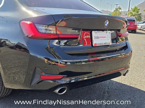 Jet Black 2019 BMW 330 i