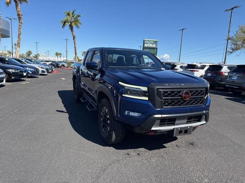 Deep Blue Pearl 2023 Nissan Frontier PRO-4X