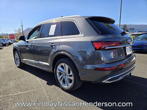 2021 Audi Q7 45 Premium