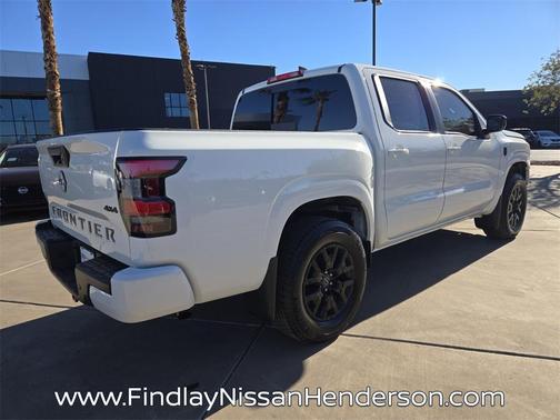 2026 Nissan Frontier SV