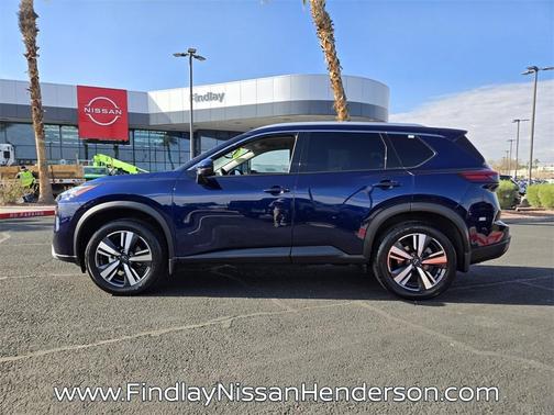 2025 Nissan Rogue SL