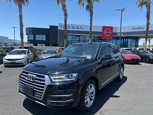 Night Black 2019 Audi Q7 55 Premium