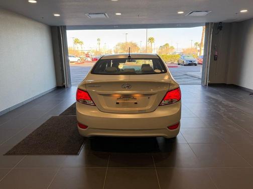 2017 Hyundai Accent Value Edition