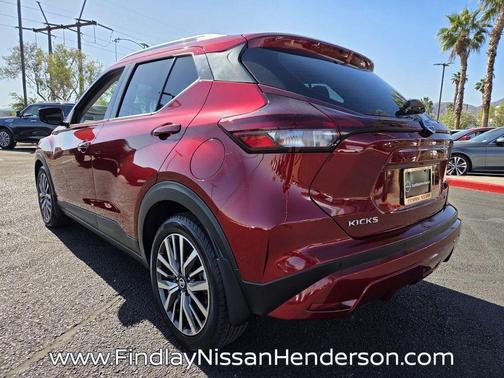 Scarlet Ember 2021 Nissan Kicks SV