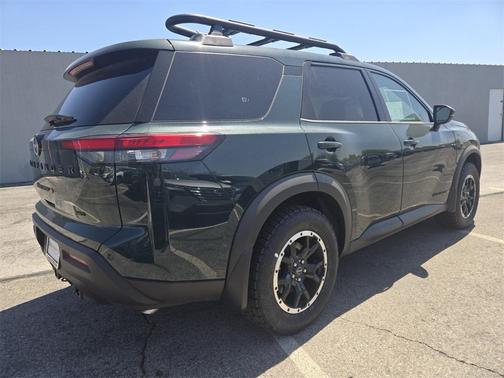 2025 Nissan Pathfinder Rock Creek