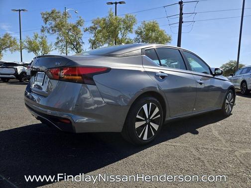 Gun Metallic 2021 Nissan Altima 2.5 SV