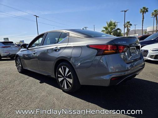 Gun Metallic 2021 Nissan Altima 2.5 SV
