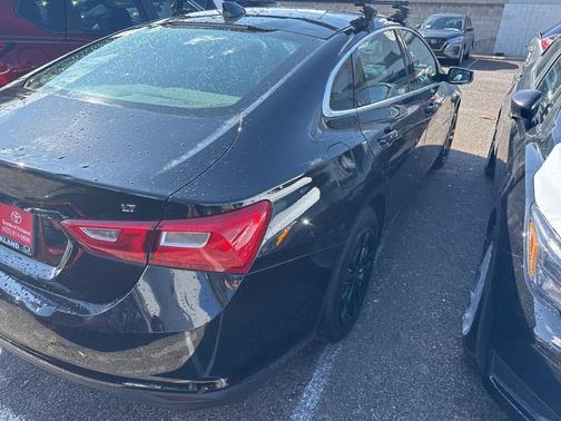 2017 Chevrolet Malibu 1LT