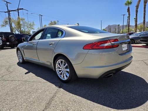 2013 Jaguar XF I4 T