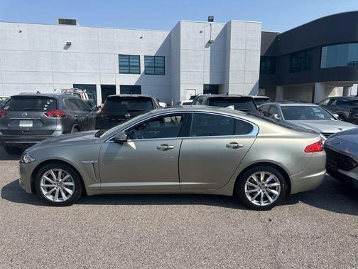 2013 Jaguar XF I4 T