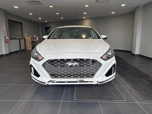 2019 Hyundai SONATA Limited