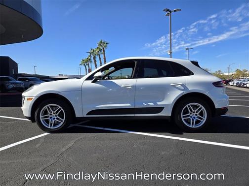 2018 Porsche Macan Base