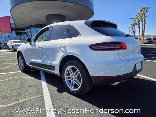 2018 Porsche Macan Base