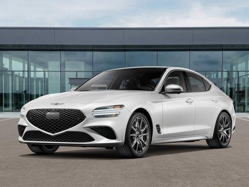 Uyuni White 2026 Genesis G70 2.5T Prestige