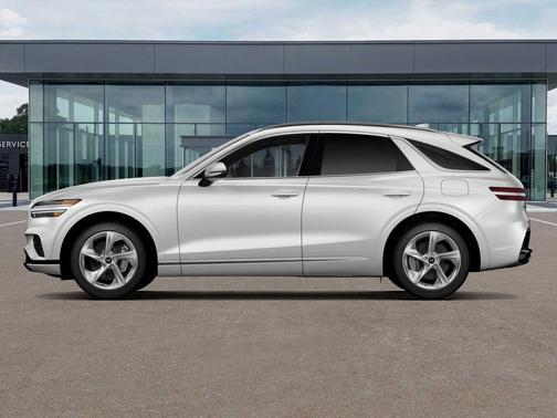 Uyuni White 2026 Genesis GV70 2.5T