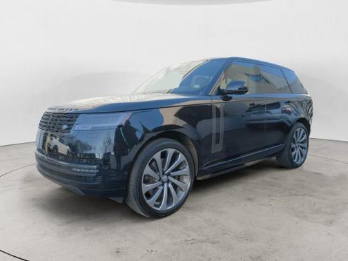 2025 Land Rover Range Rover P530 SE