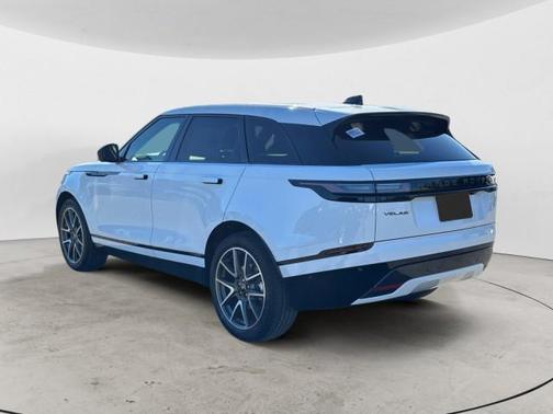 2026 Land Rover Range Rover Velar P250 SE R-Dynamic