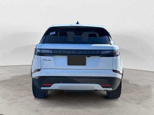 2026 Land Rover Range Rover Velar P250 SE R-Dynamic