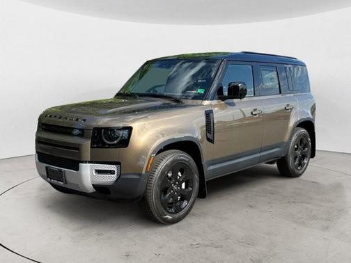 2025 Land Rover Defender 110 P300