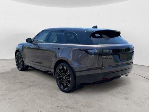 Charente Grey Premium Metallic 2026 Land Rover Range Rover Velar P250 SE R-Dynamic