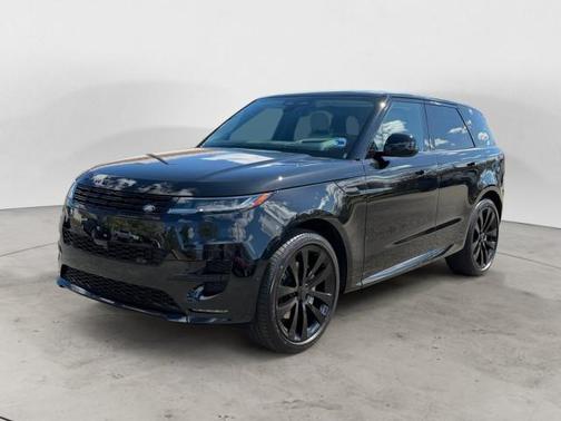 Santorini Black Metallic 2026 Land Rover Range Rover Sport SE