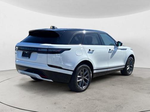 2026 Land Rover Range Rover Velar P400 Dynamic SE