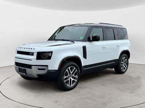 2025 Land Rover Defender 110 P300