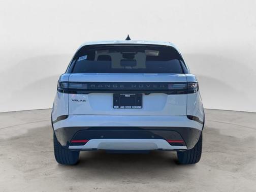 2026 Land Rover Range Rover Velar P250 SE R-Dynamic