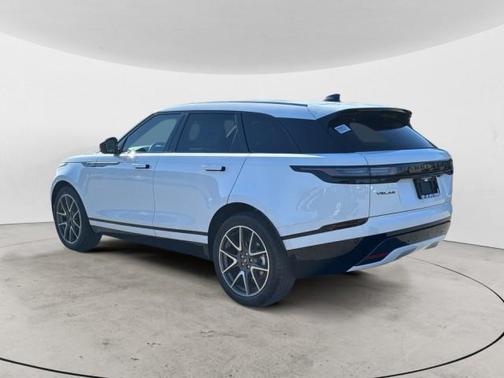 2026 Land Rover Range Rover Velar P250 SE R-Dynamic