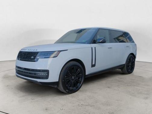 2025 Land Rover Range Rover P530 SE 7 Seat