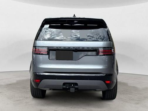 2025 Land Rover Discovery P300 Dynamic SE