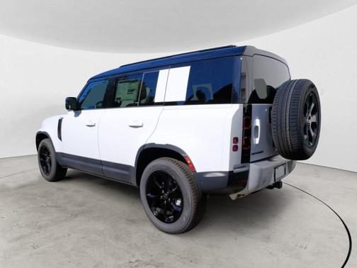 2025 Land Rover Defender 110 P300