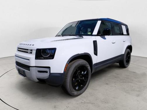 2025 Land Rover Defender 110 P300