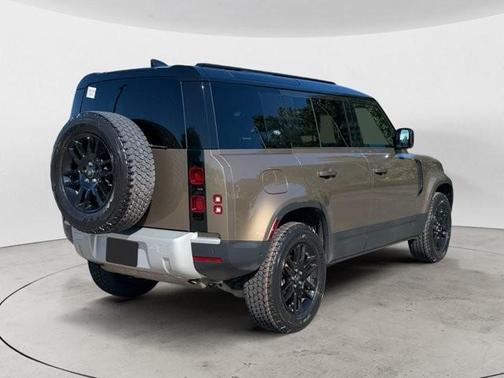 Gondwana Stone Metallic 2024 Land Rover Defender 110 P300