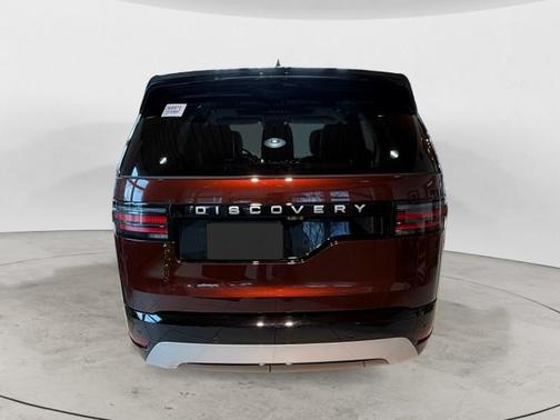 RED 2026 Land Rover Discovery Gemini Edition