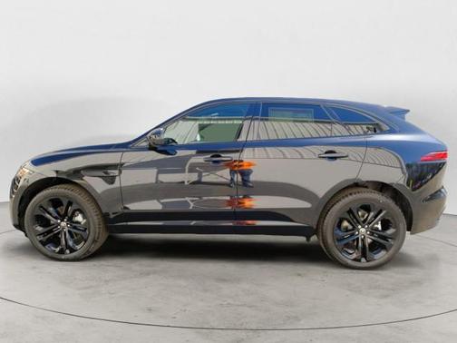 2025 Jaguar F-PACE R-Dynamic S