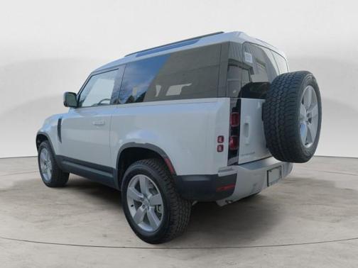 2025 Land Rover Defender 90 P300 S