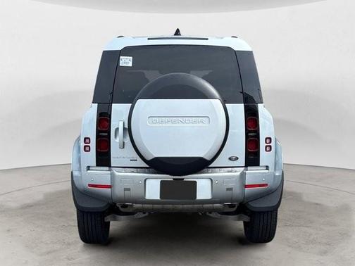 2022 Land Rover Defender 110 XS Edition