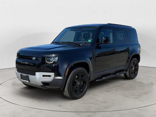 2025 Land Rover Defender 110 P300