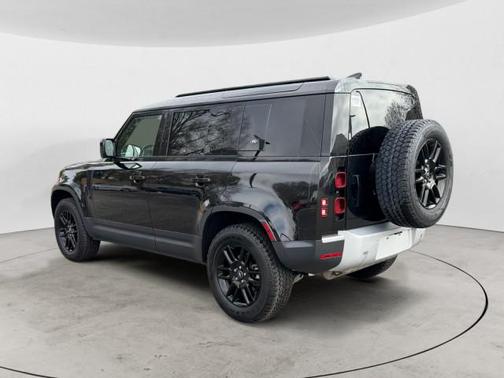 2023 Land Rover Defender 110 S