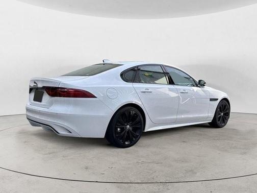 2024 Jaguar XF R-Dynamic SE P250 AWD Automatic