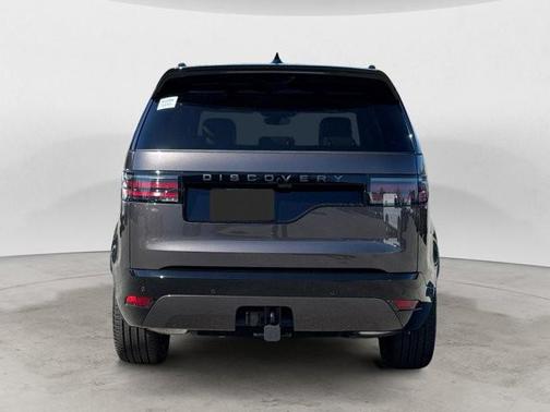2025 Land Rover Discovery P360 Dynamic SE
