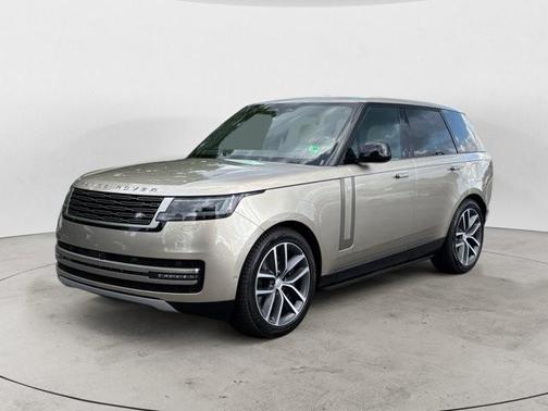 2025 Land Rover Range Rover P550e SE