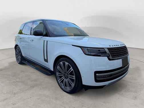 WHITE 2025 Land Rover Range Rover P530 SE