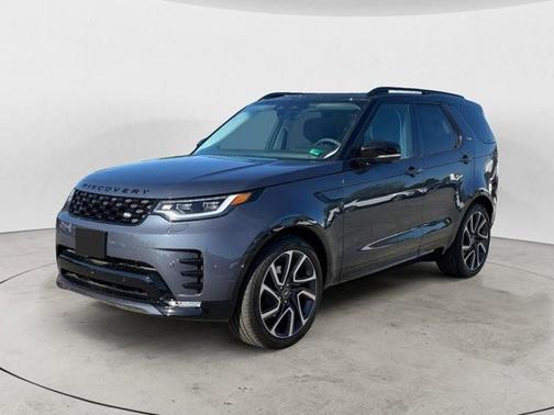 2025 Land Rover Discovery P300 Dynamic SE