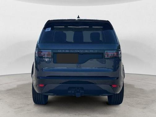 2025 Land Rover Discovery P300 Dynamic SE