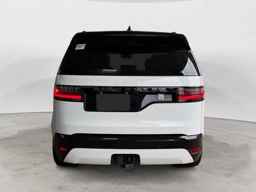 Fuji White 2025 Land Rover Discovery P360 Dynamic SE